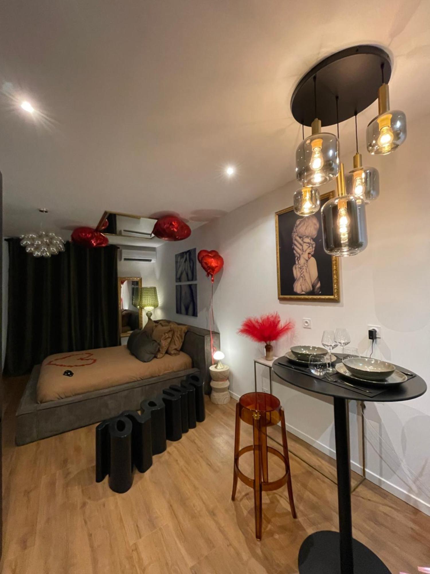 Love Room Casa Amore Prades  Bagian luar foto