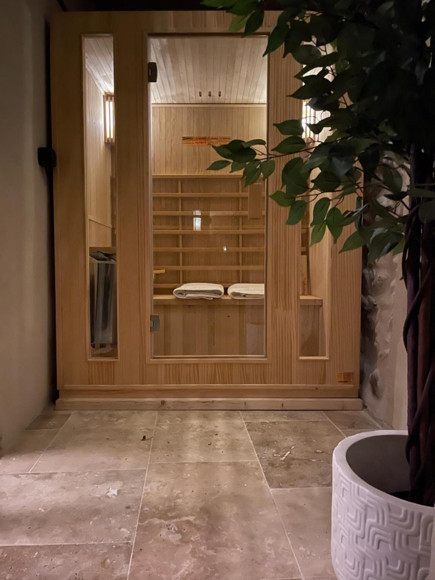 Love Room Casa Amore Prades  Bagian luar foto