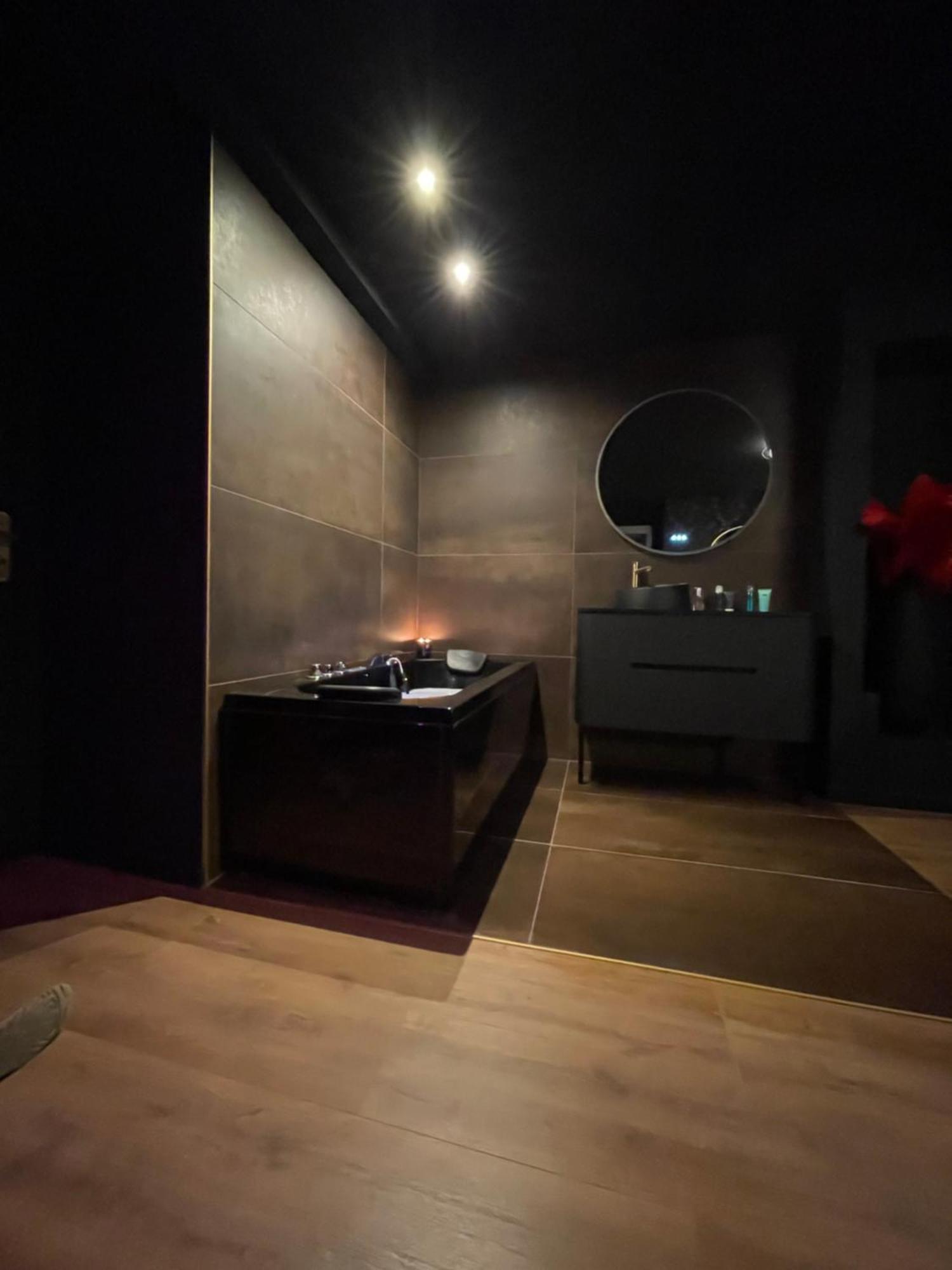 Love Room Casa Amore Prades  Bagian luar foto