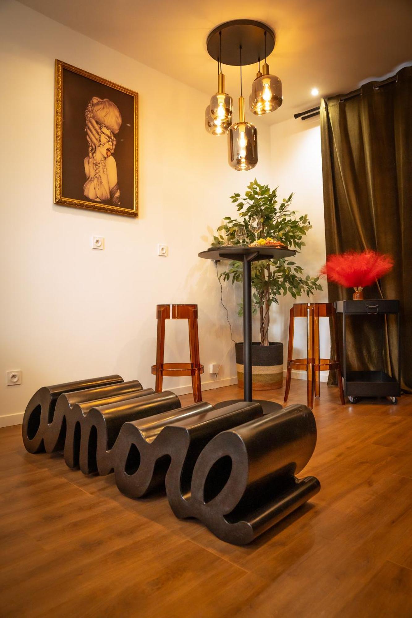 Love Room Casa Amore Prades  Bagian luar foto